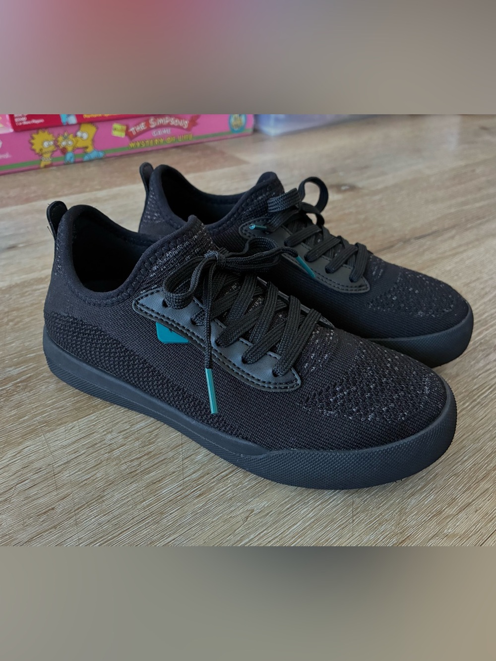 Vessi Weekend Sneakers Waterproof Knit Upper Black Women’s Shoes Size 6